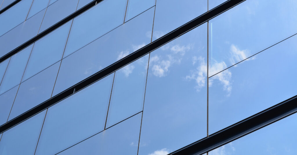 fachada de vidro em Niterói